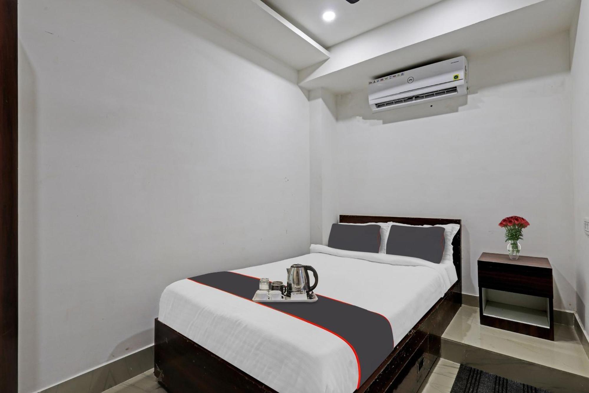 Hotel O Lakhi Guest House Guwahati Ngoại thất bức ảnh